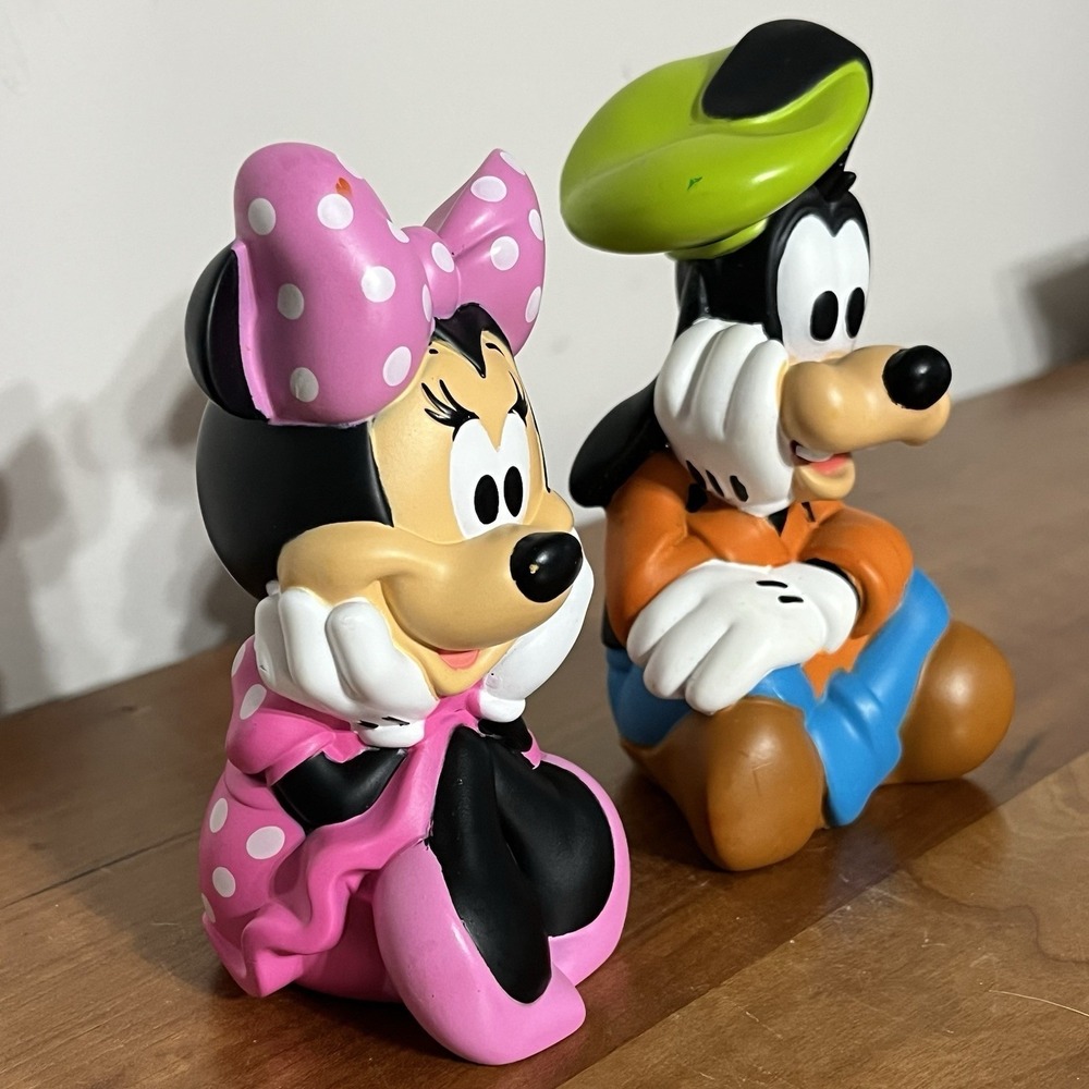 Disney Collectible Minnie‎ Mouse & Goofy Plastic Display Toys 4" - Picture 2 of 6